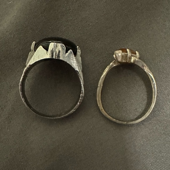 2 vintage rings - Picture 2 of 5